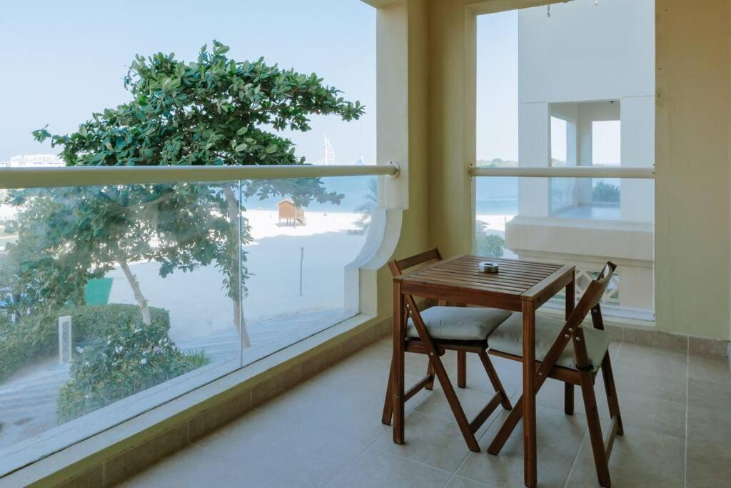 Elegant 1br Retreat With Ocean Views, Palm * Dubai