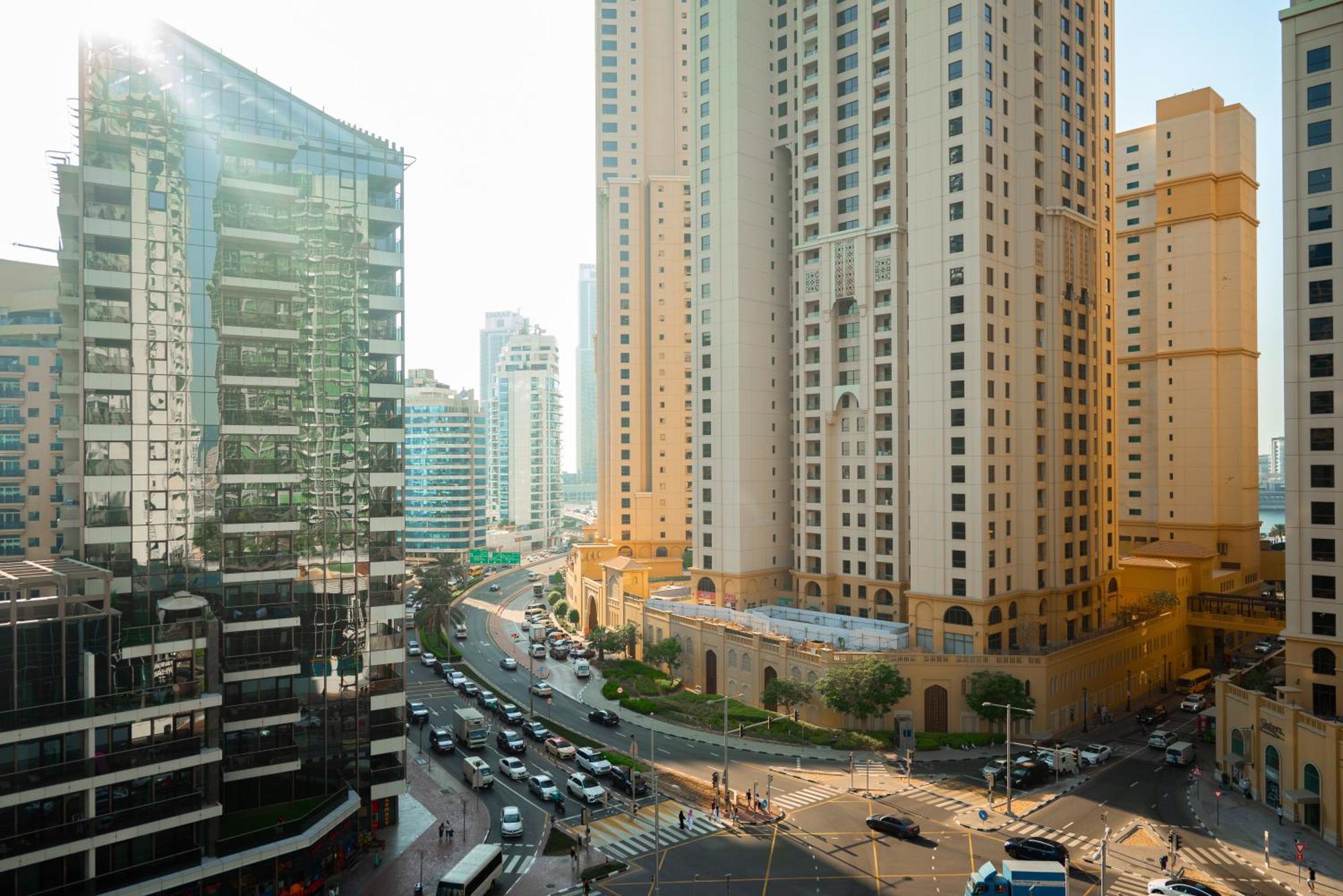 Daire Walk To & Marina Mall - Marina 2bdr Dubai