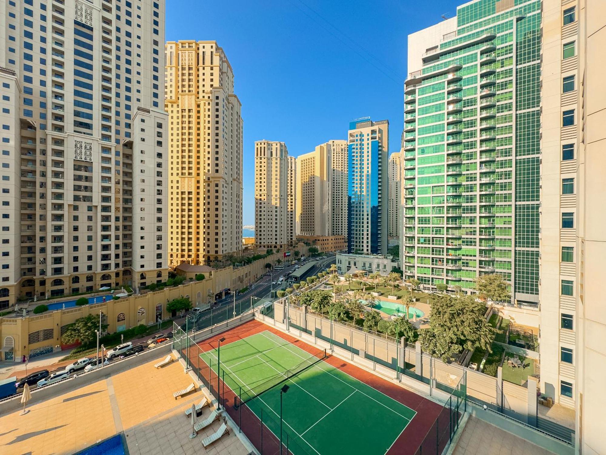 Daire Walk To & Marina Mall - Marina 2bdr *