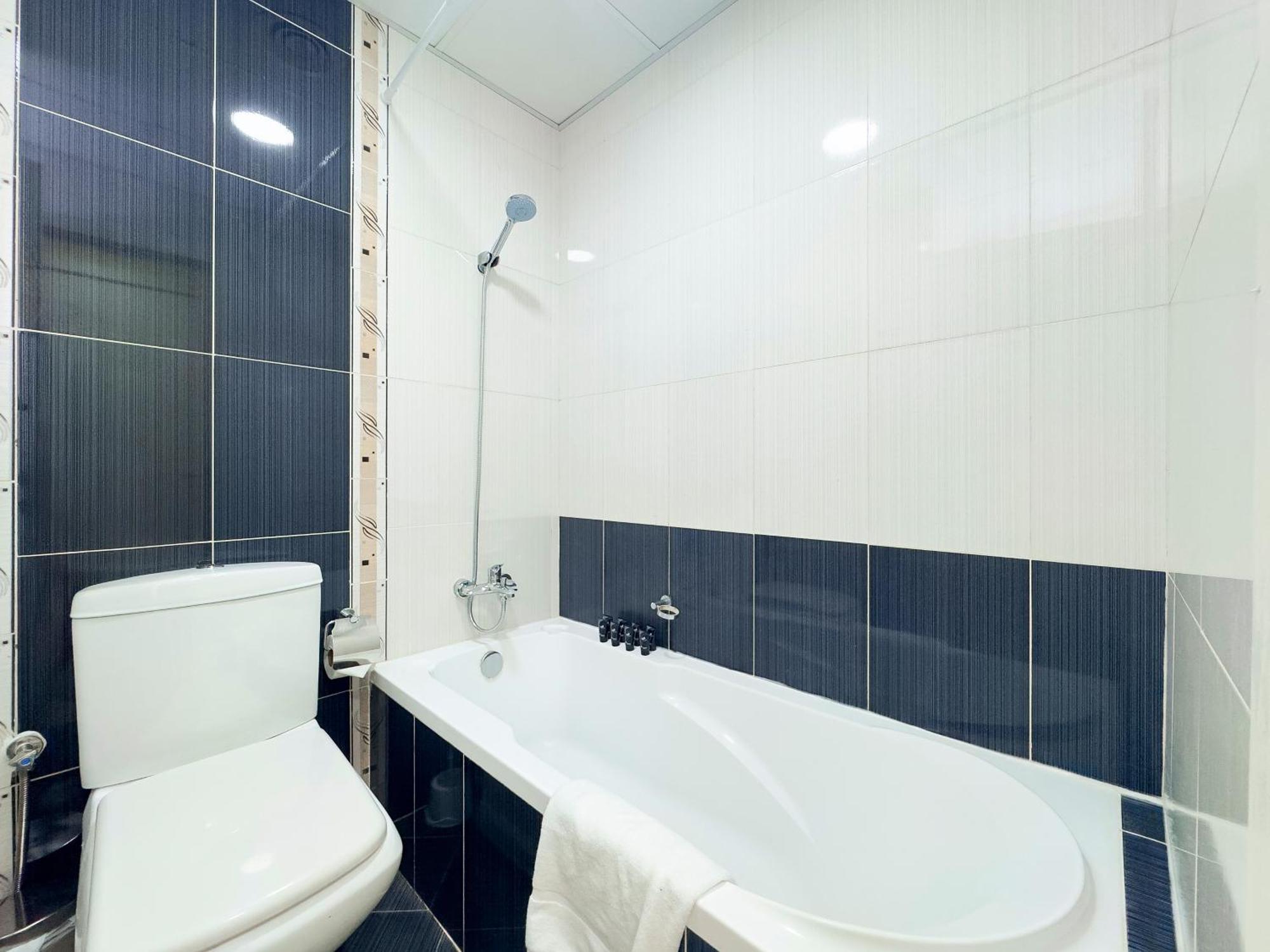 Walk To & Marina Mall - Marina 2bdr Daire