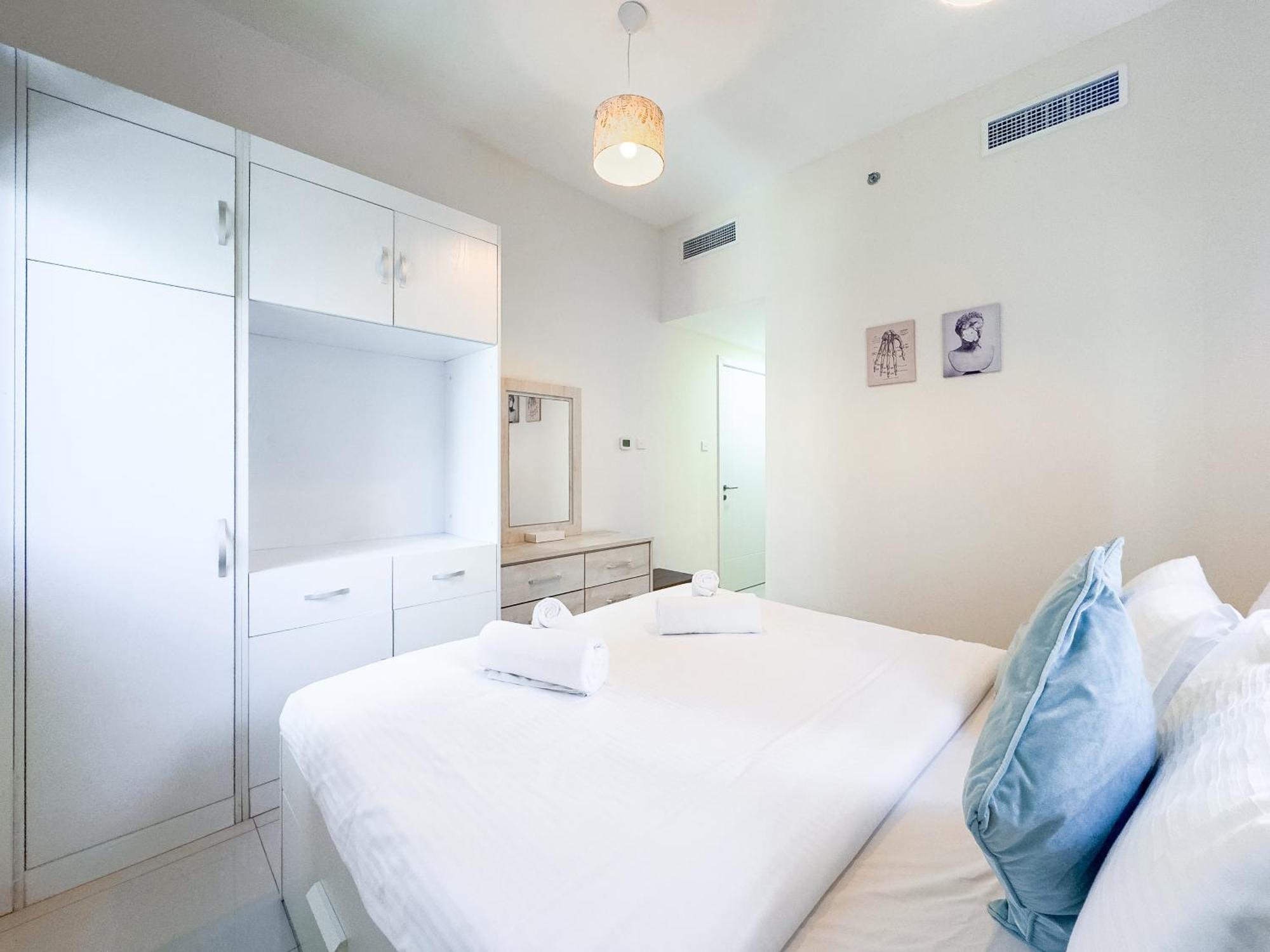 Daire Walk To & Marina Mall - Marina 2bdr *