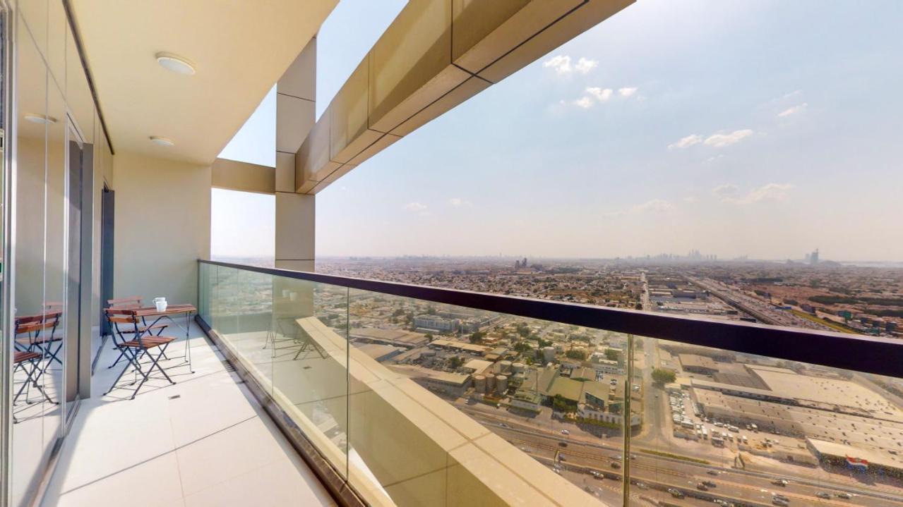 Aykon Tower C - Elegant Three Bed In Business Bay *