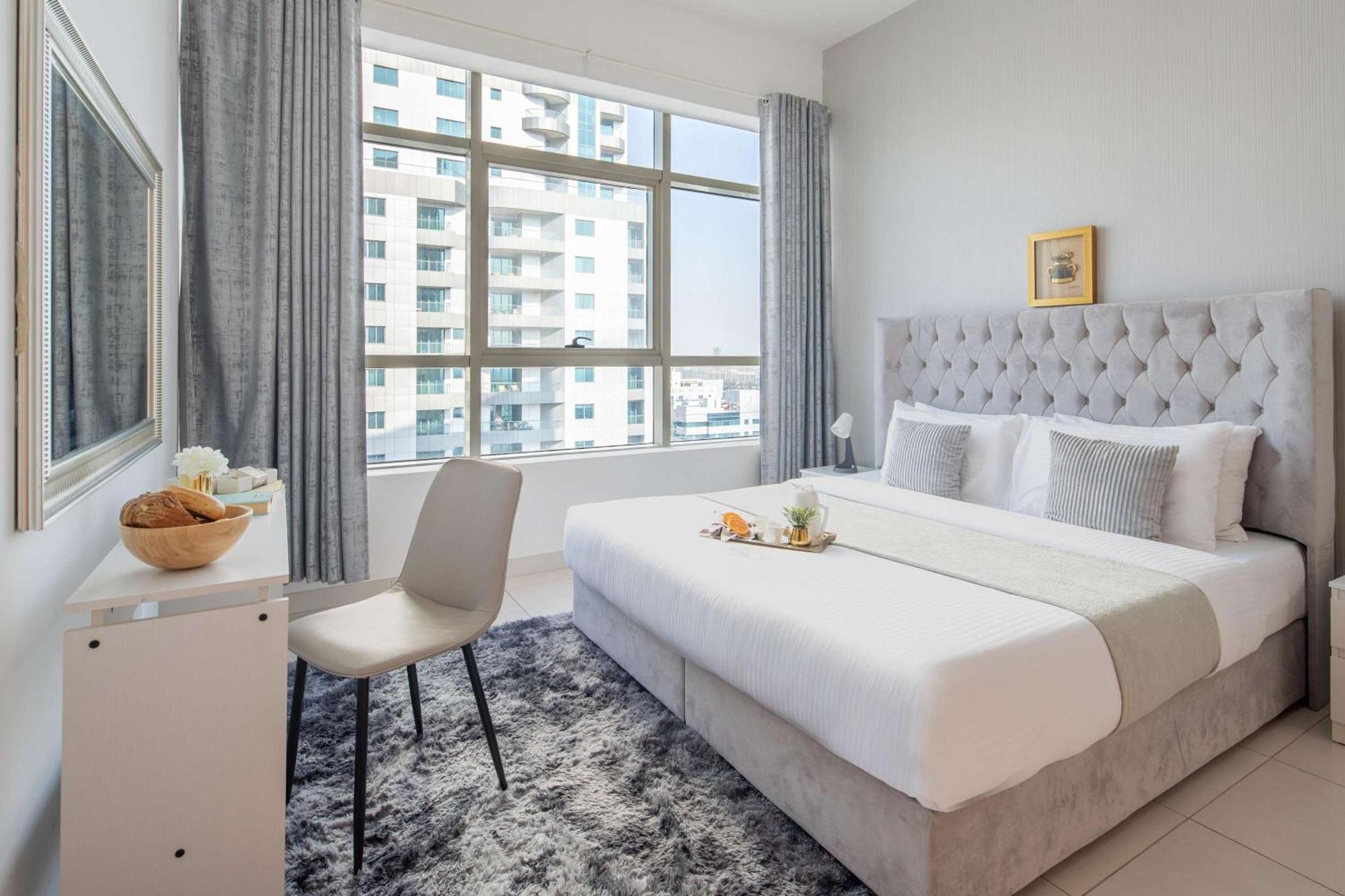 Apartment Frank Porter - Marina Views Tower A *