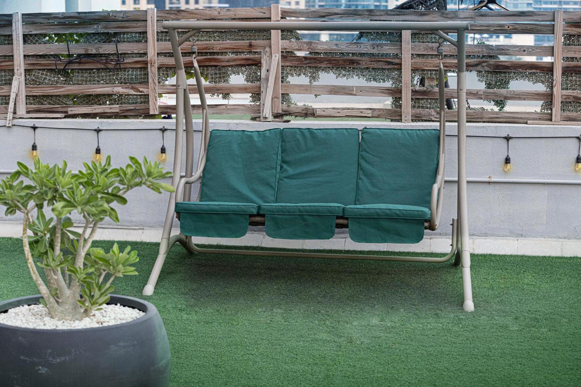 With Private Pool & Huge Terrace Overlooking The Marina *