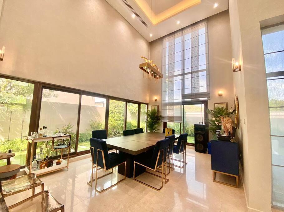 Luxurious Meydan With Unparalleled Views Villa Dubai