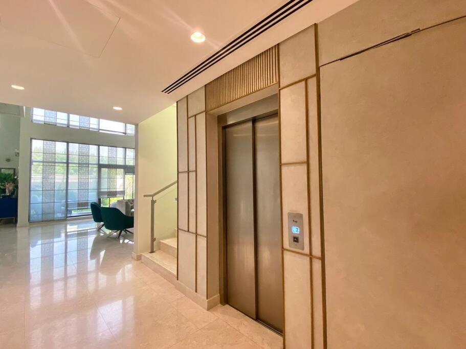 Luxurious Meydan With Unparalleled Views Villa Dubai