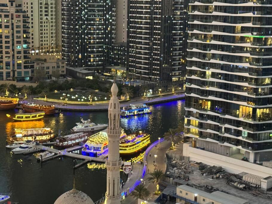 Ashri Modern Elegant Near Metro In Marina * Dubai