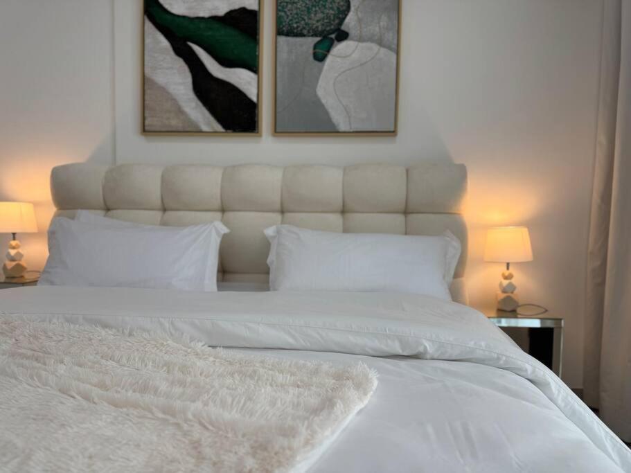 Ashri Modern Elegant Near Metro In Marina Apartment Dubai
