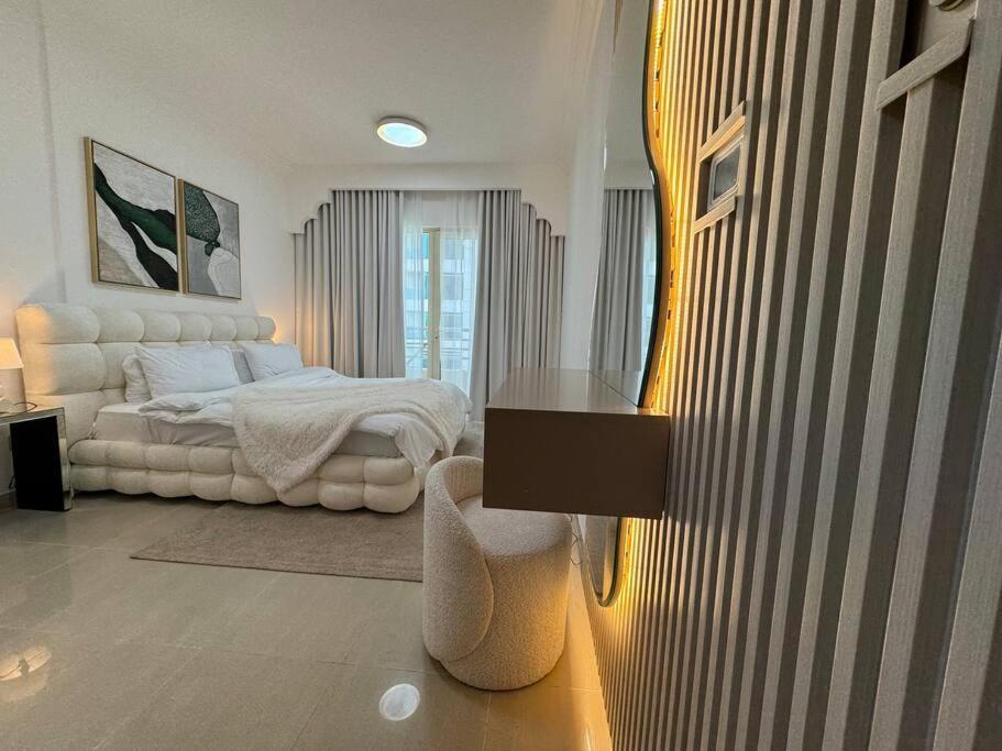 Ashri Modern Elegant Near Metro In Marina Dubai