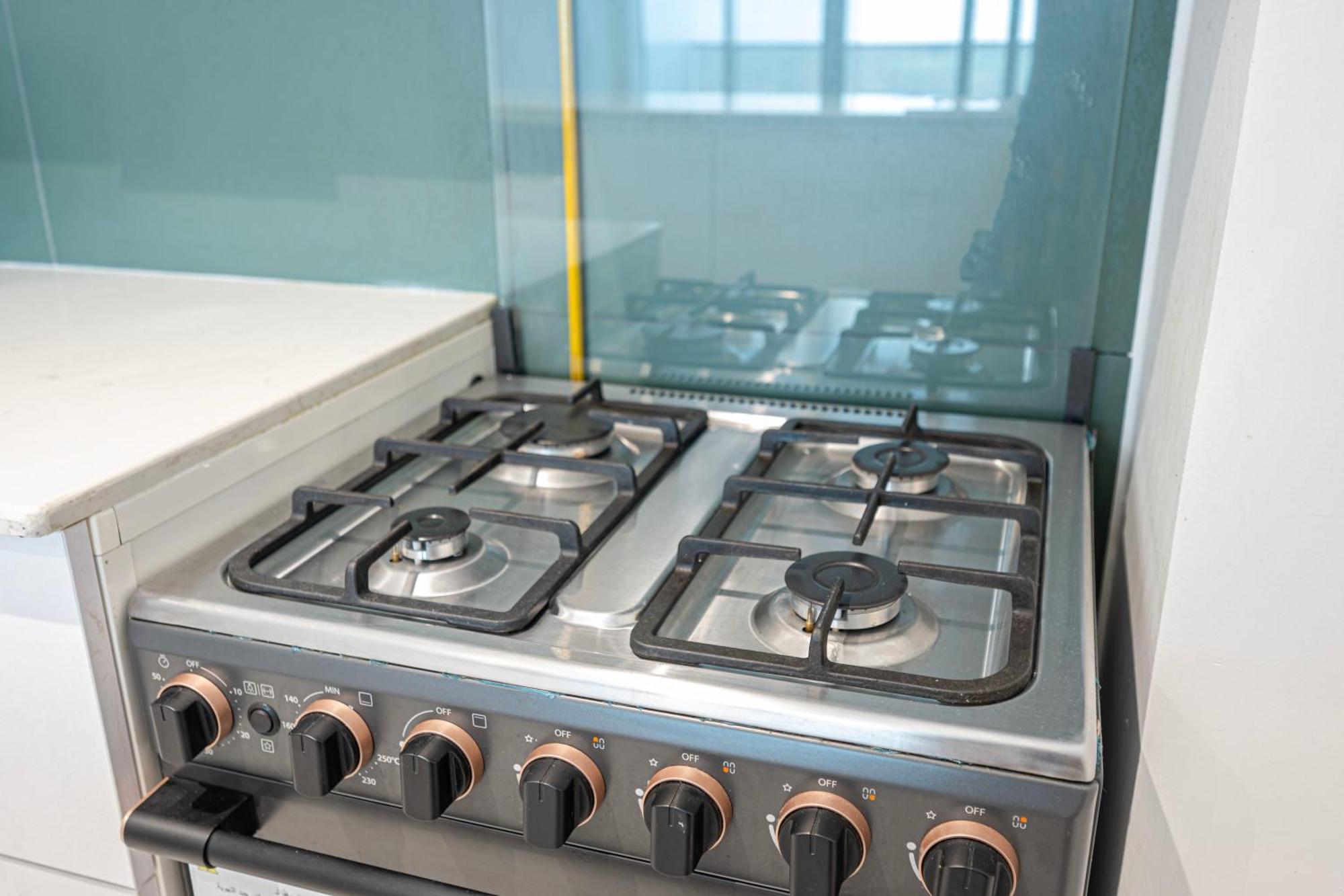 In Dubailand - Bright And Airy Apartamento