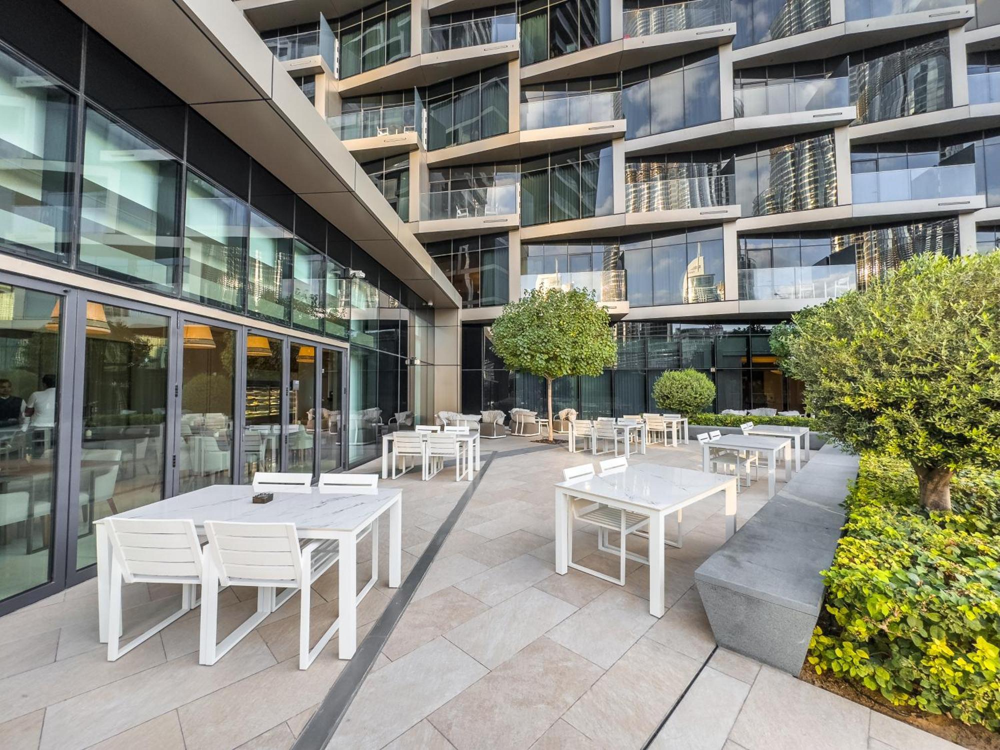 Address Opera, Downtown, Daire *