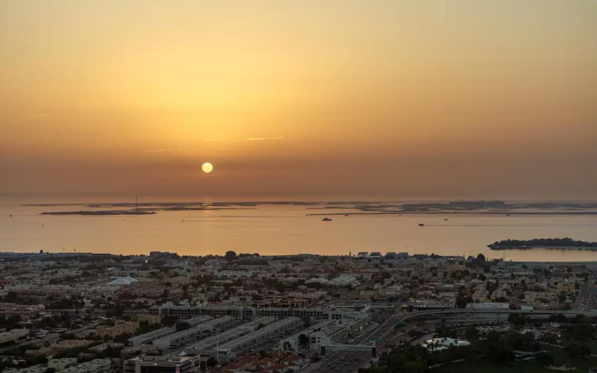 Aykon - Modern 2br - 5min Mall Dubai