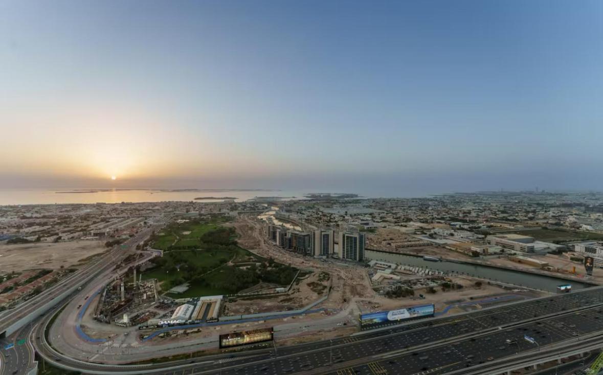 Aykon - Modern 2br - 5min Mall Apartment Dubai