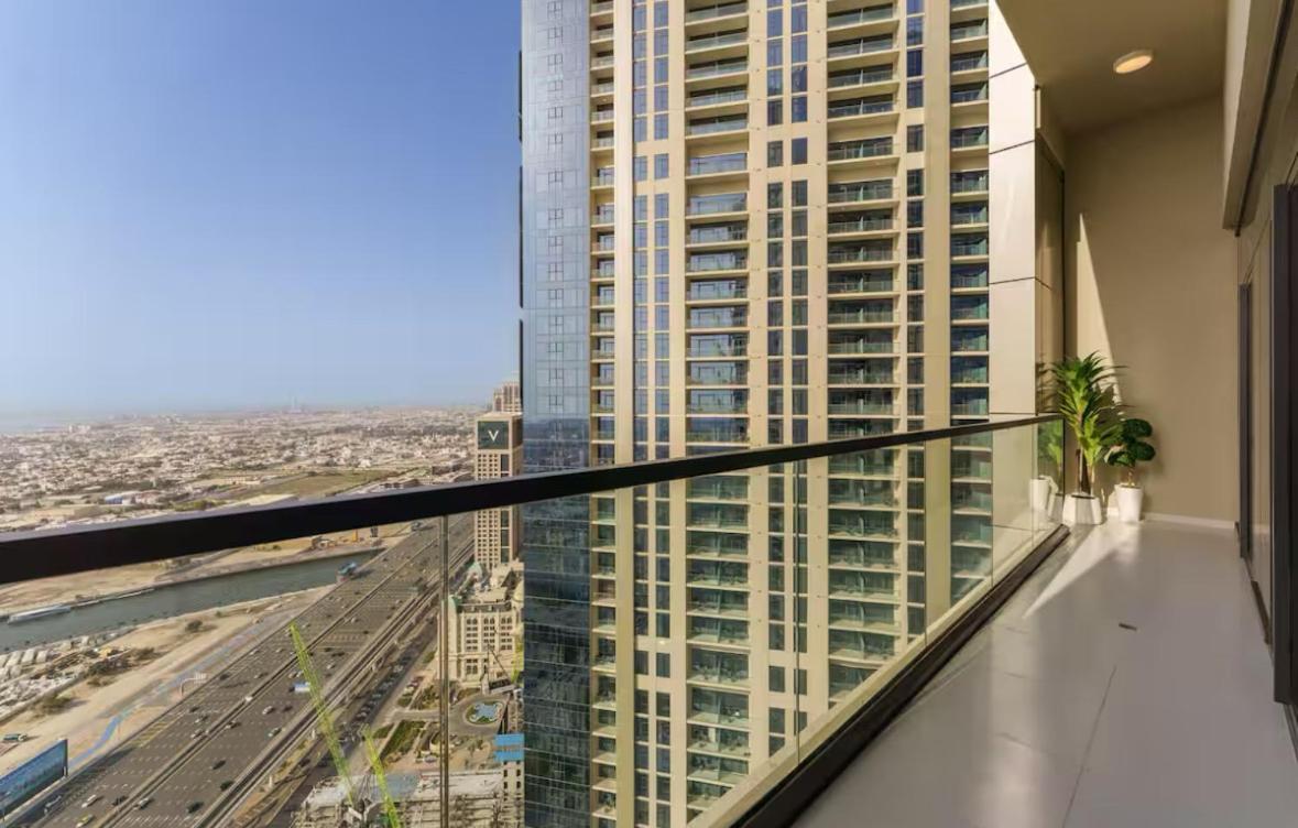 Aykon - Modern 2br - 5min Mall