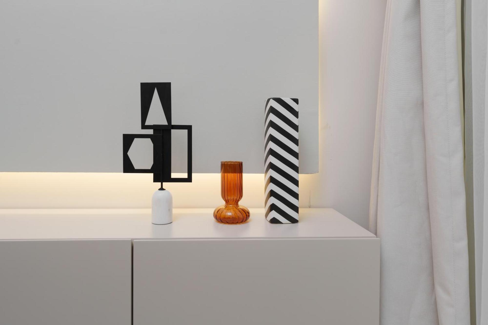 Aykon - Modern 2br - 5min Mall Apartment *