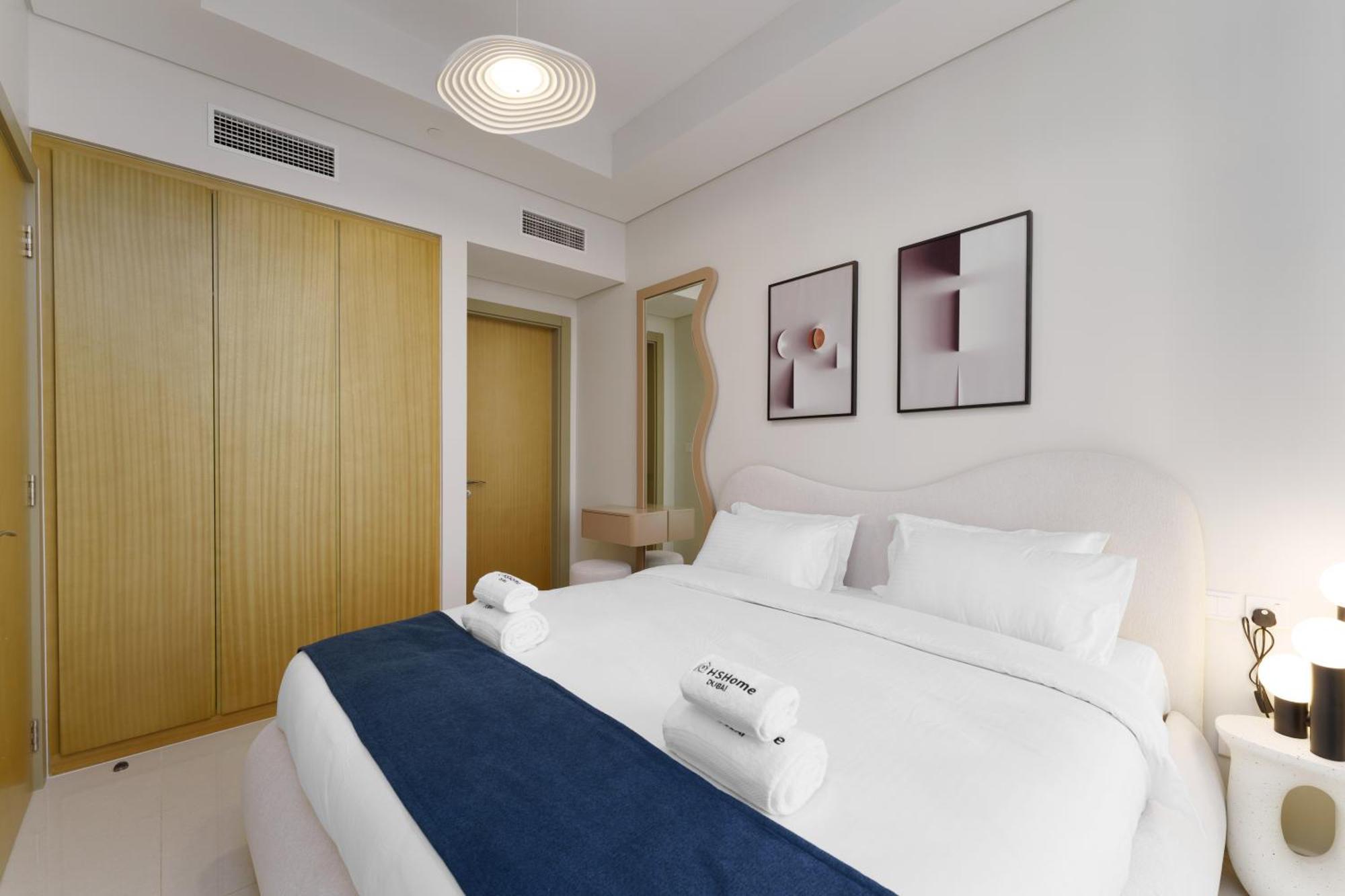 Aykon - Modern 2br - 5min Mall * Dubai
