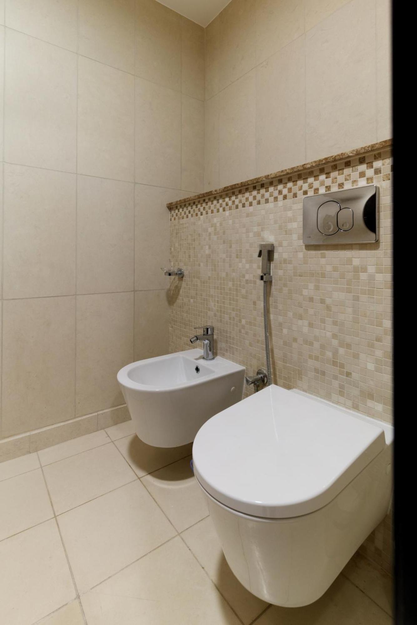 Apartment Charming Sea View 2bdr, And Pool Access Dubai