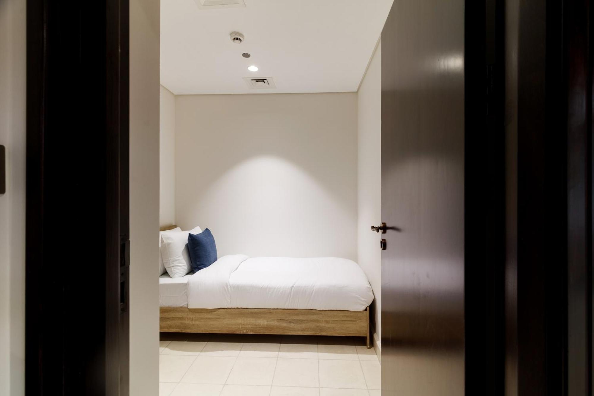 Apartment Charming Sea View 2bdr, And Pool Access *