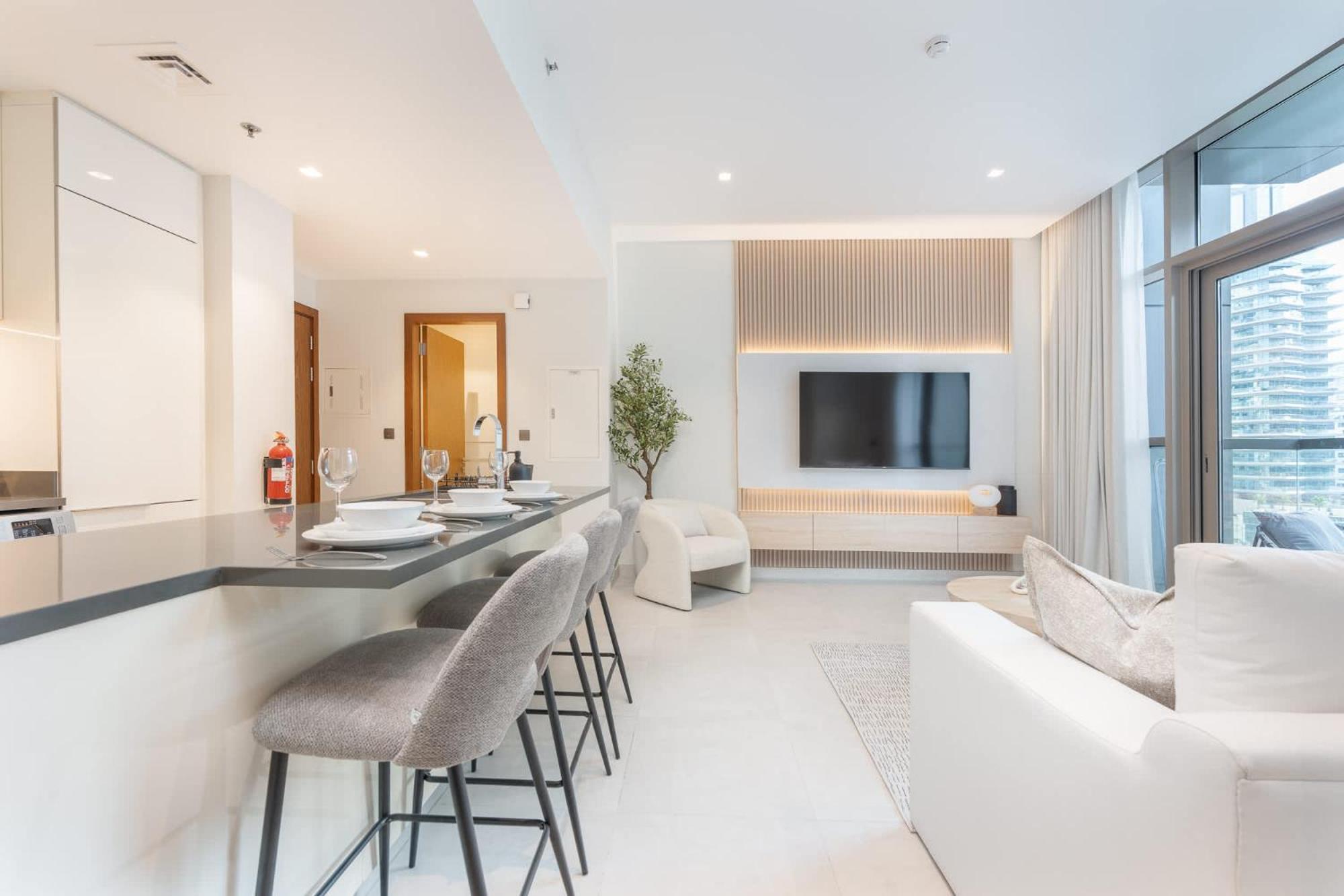 Apartment Astonishing 1 Bedroom Flat In No 9 Tower Marina Dubai