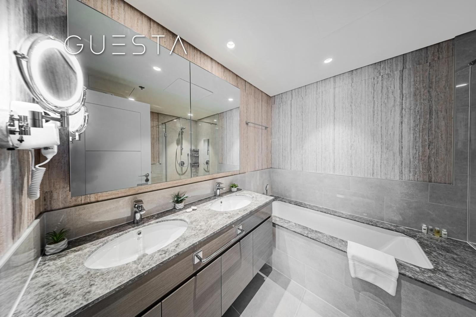 Tower 1 By Emaar - Fountain View, Downtown Apartamento