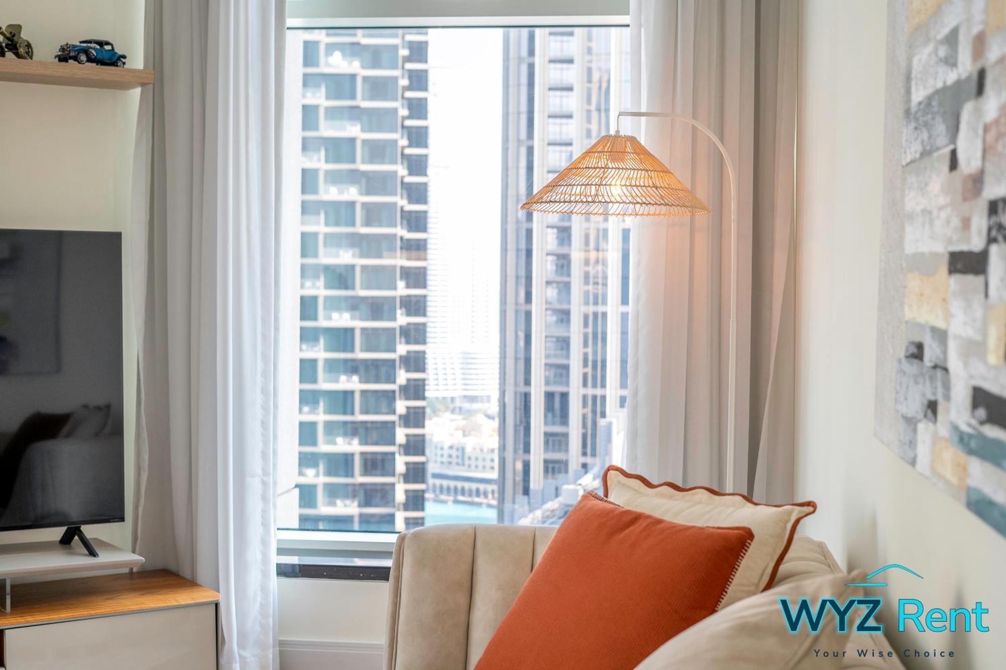 Apartment Stunning 2 Bedroom In The Heart Of Downtown, 360 Views *