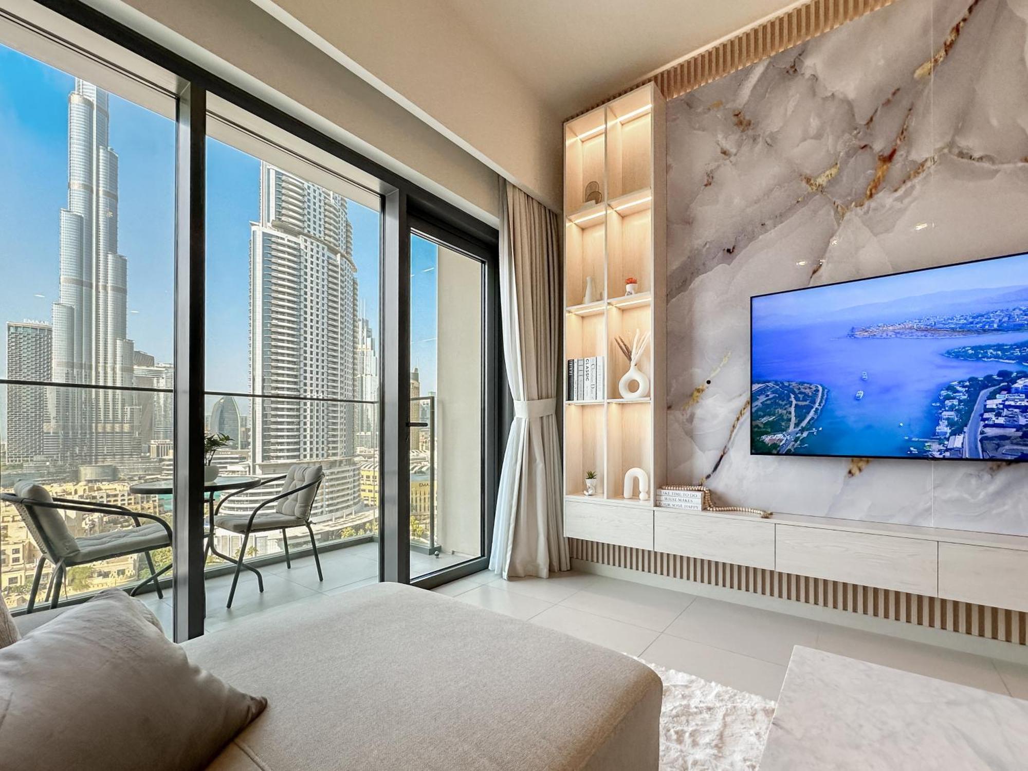 View In And Burj Khalifa View - 2 Bedroom - 3 Beds Daire *