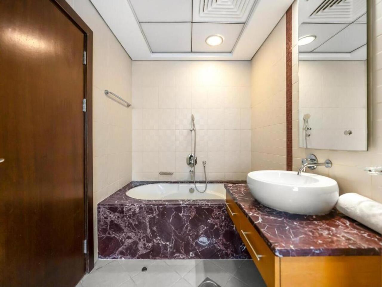 Sea & Palm View 2br Jbr Beachgem