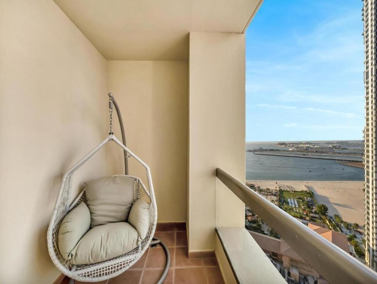 Apartment Sea & Palm View 2br Jbr Beachgem *