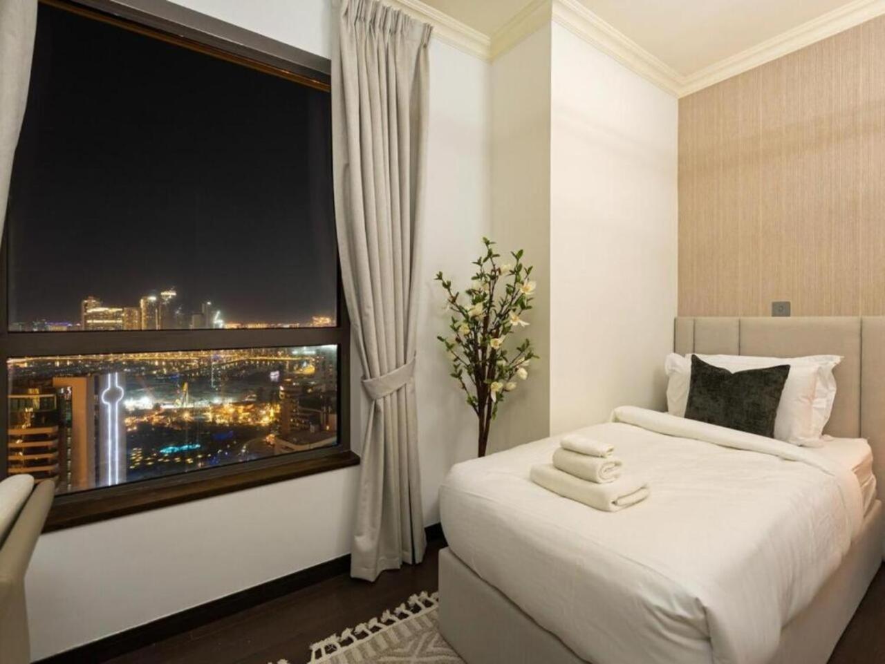 Sea & Palm View 2br Jbr Beachgem *