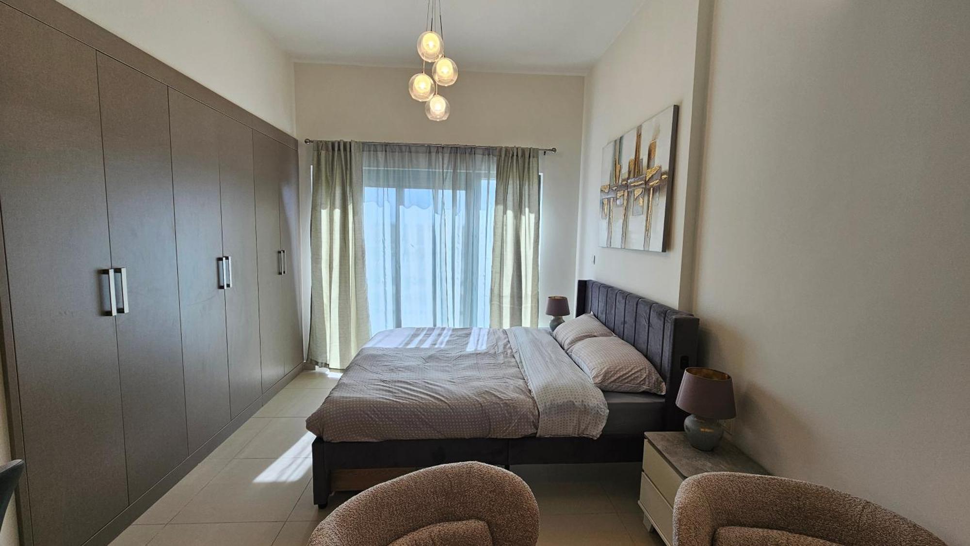 Spacious Luxurious Al Furjan Daire