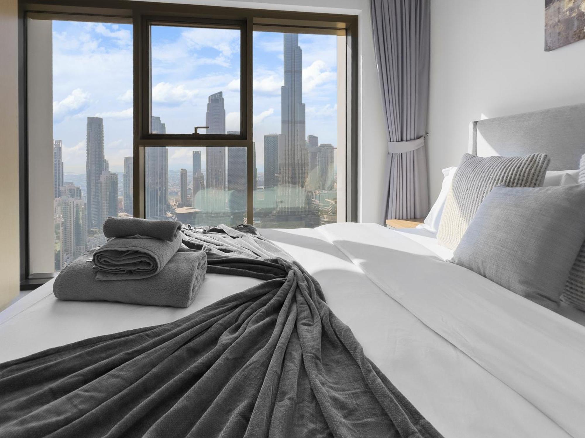 View In And Burj Khalifa View - 2 Bedroom - 3 Beds Daire