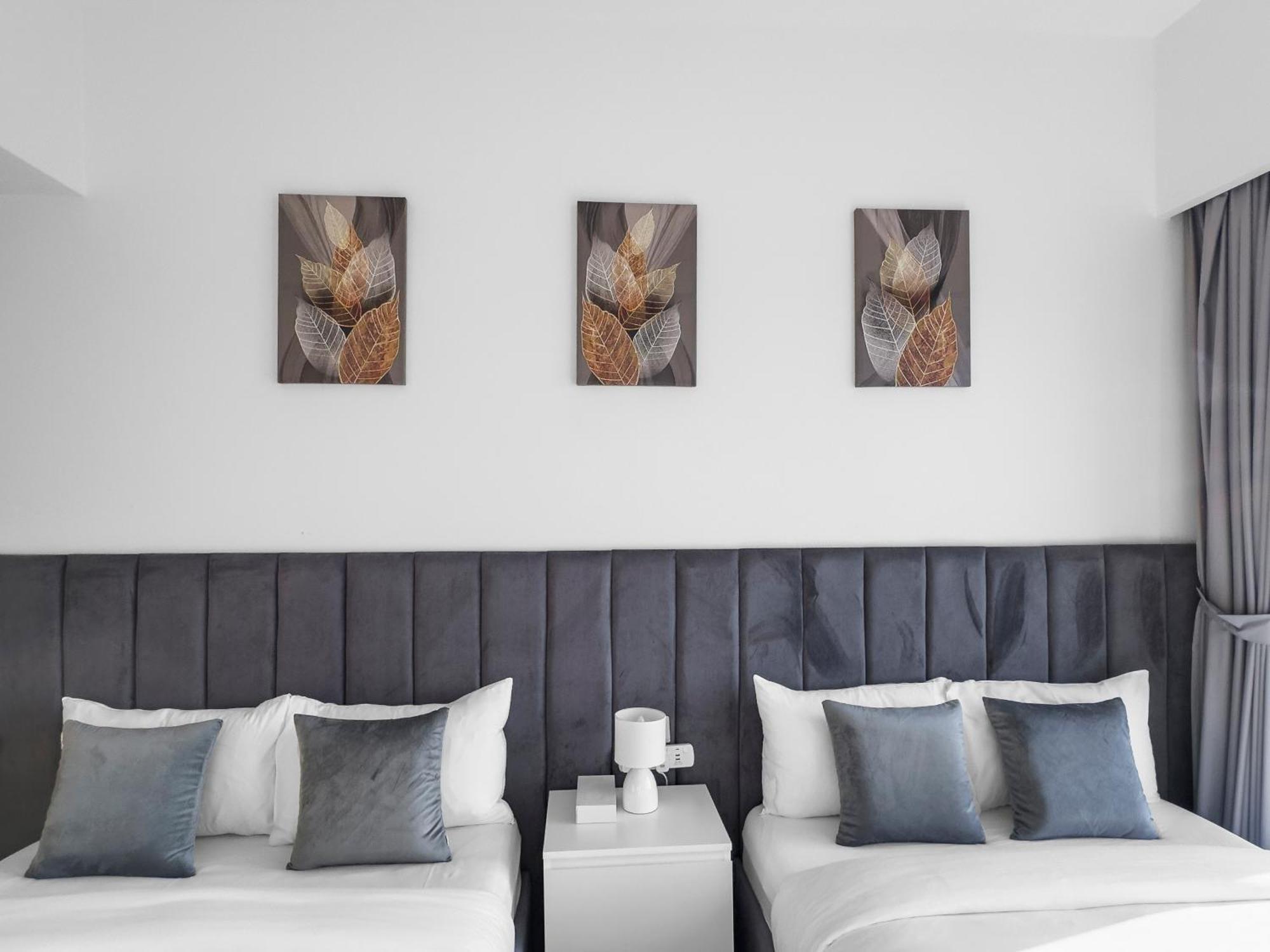 Daire View In And Burj Khalifa View - 2 Bedroom - 3 Beds *
