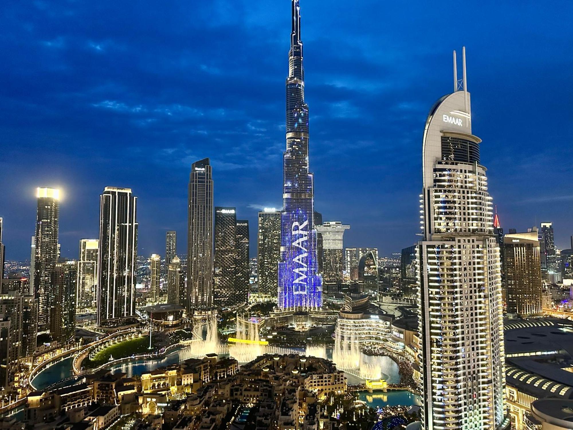 Daire View In And Burj Khalifa View - 2 Bedroom - 3 Beds *