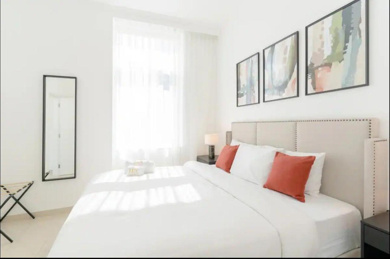 Aws Homes - Contemporary Marina * Dubai