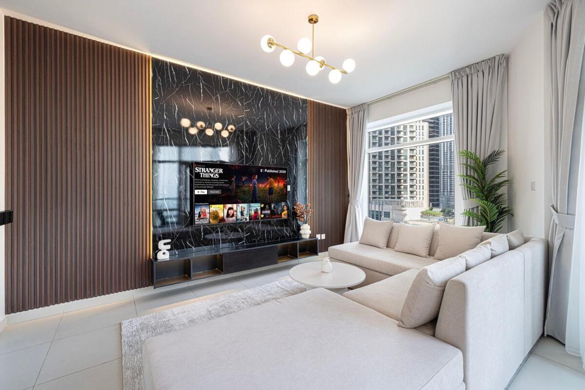 Apartment Beautiful 2 Bedroom Next To Opera I Burj View Dubai