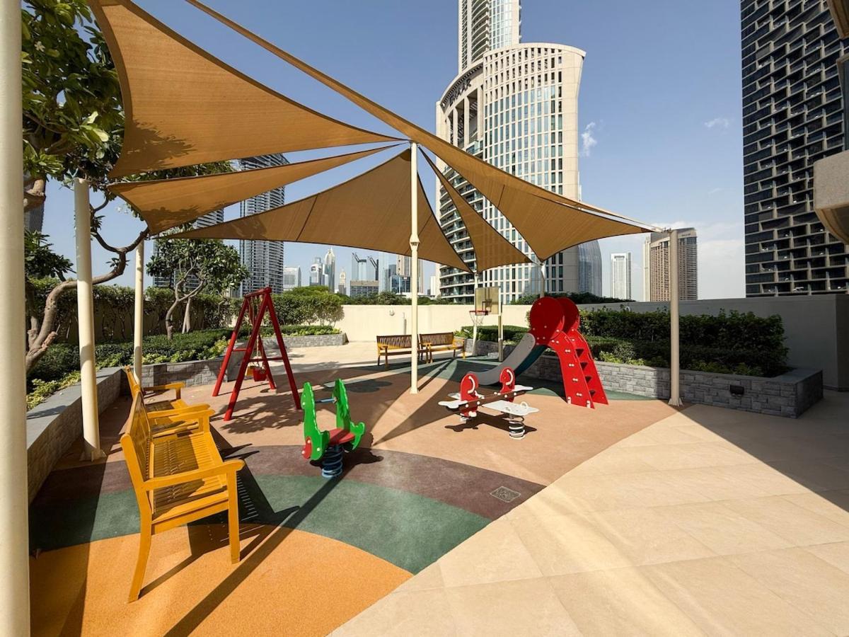 Beautiful 2 Bedroom Next To Opera I Burj View
