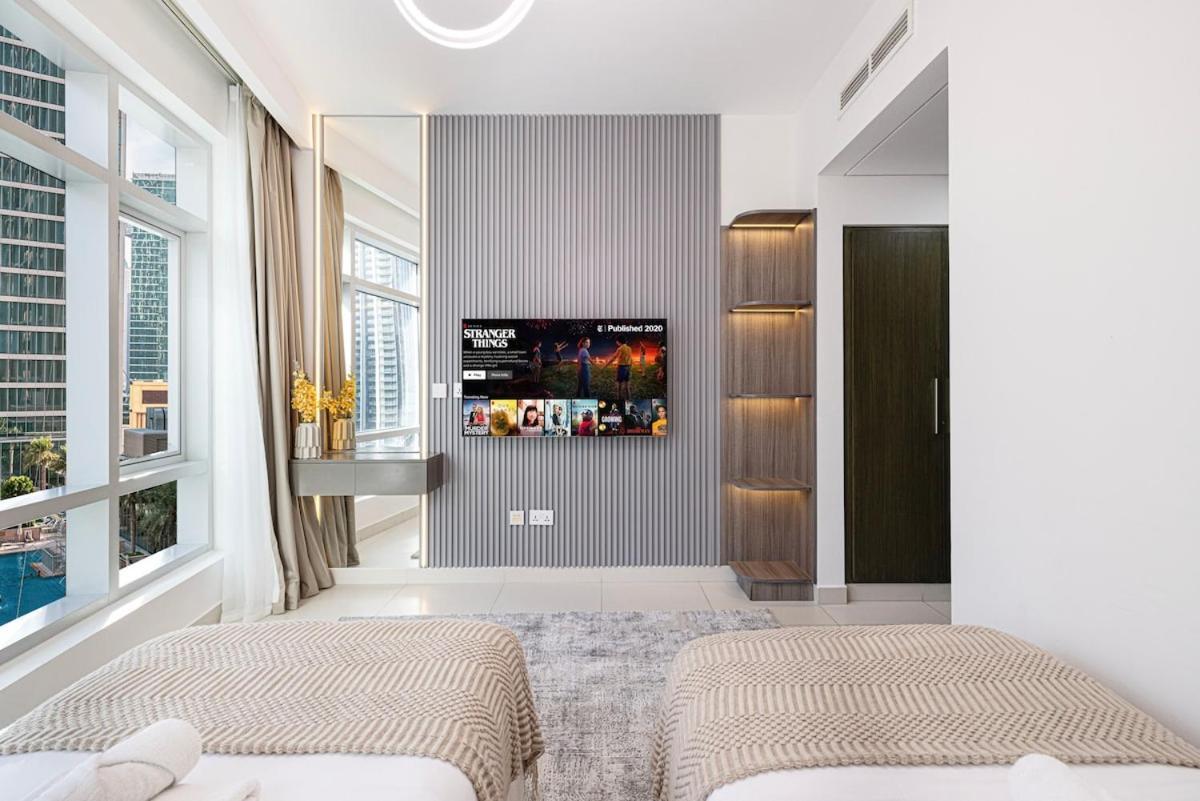 Apartment Beautiful 2 Bedroom Next To Opera I Burj View *