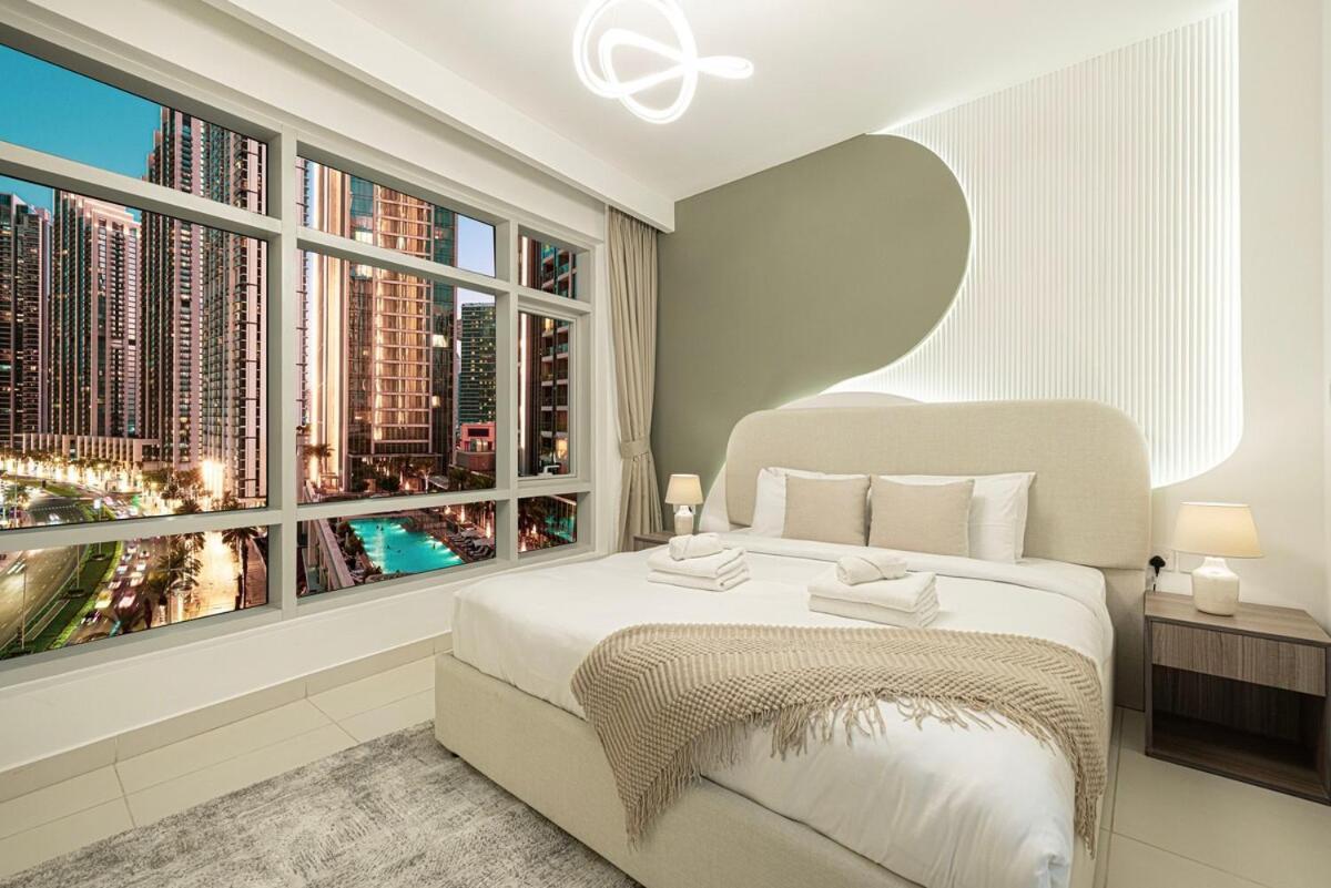 Beautiful 2 Bedroom Next To Opera I Burj View Apartment Dubai