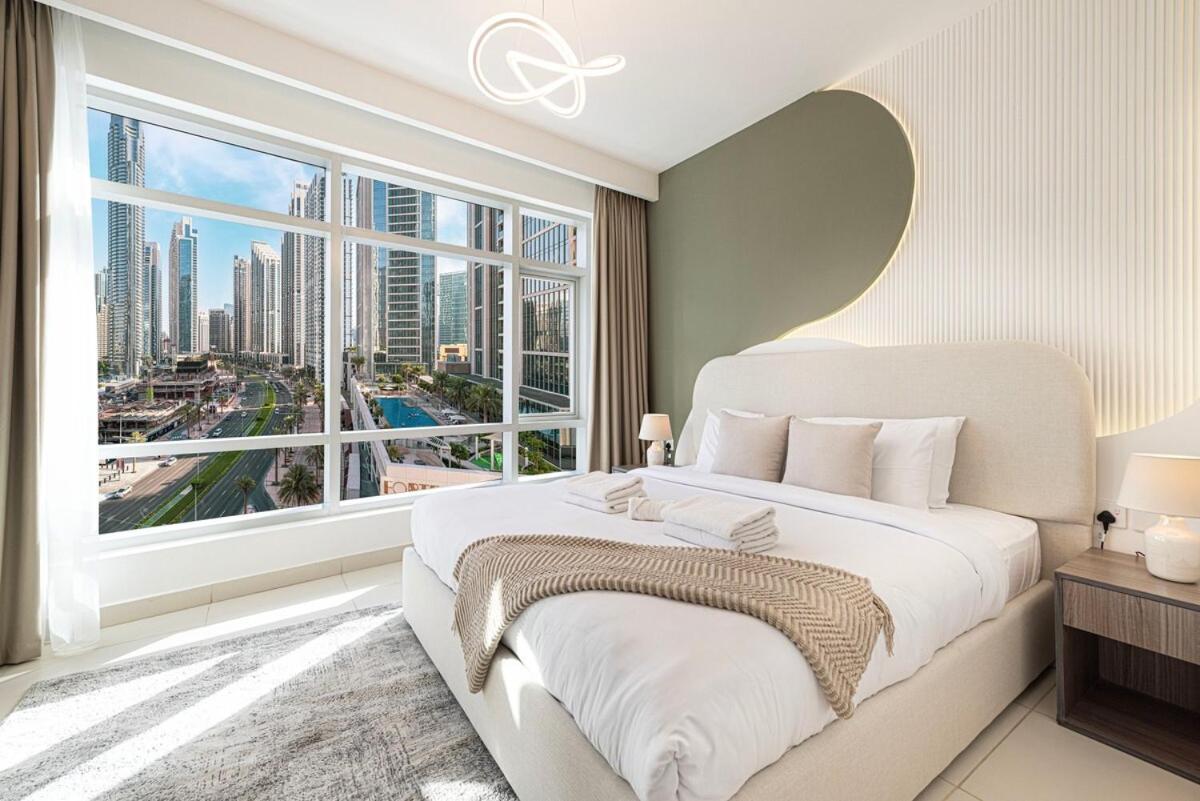 Beautiful 2 Bedroom Next To Opera I Burj View Apartment Dubai