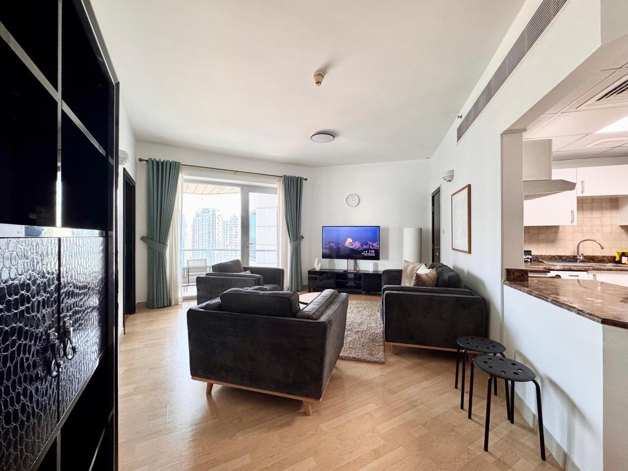 2 Bed In La Riviera Tower, Marina Near Metro And Mall, 12-min Walk To Jbr Beach! *