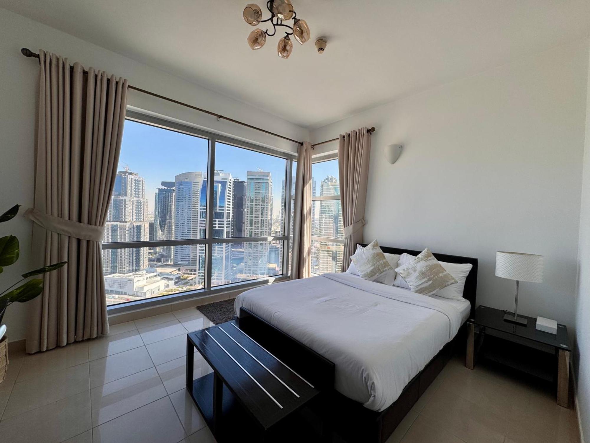 2 Bed In La Riviera Tower, Marina Near Metro And Mall, 12-min Walk To Jbr Beach! * Dubai