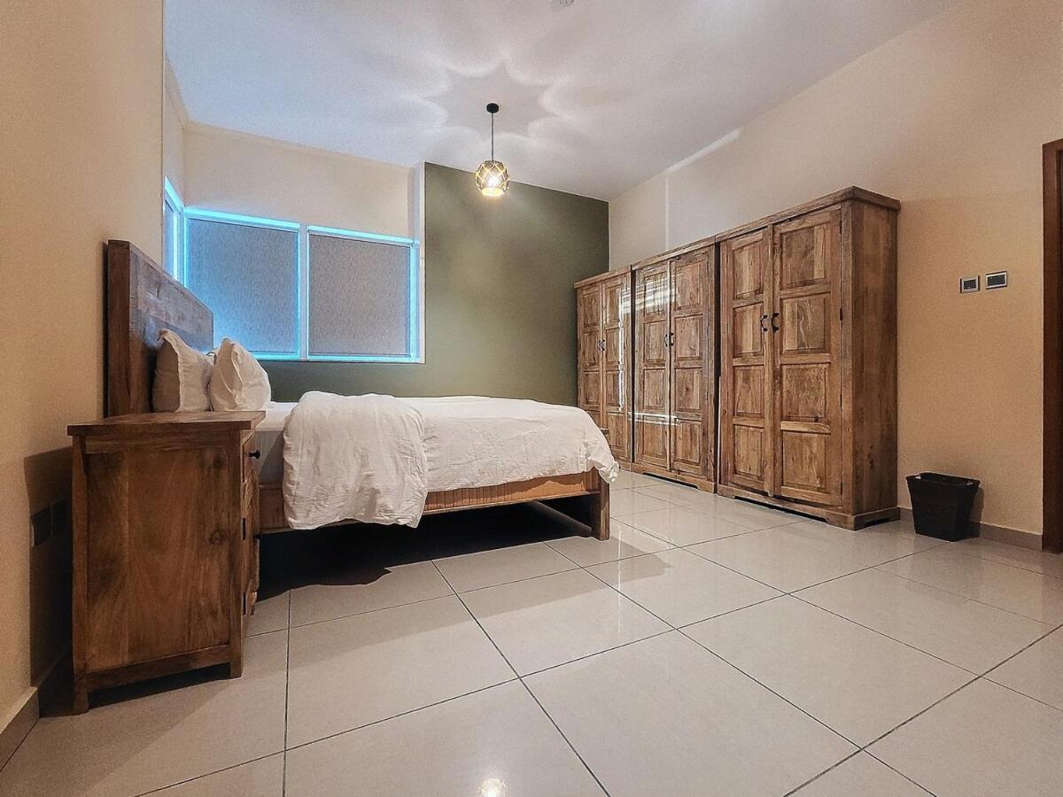 Exquisite 2 Bed In Marina Dubai