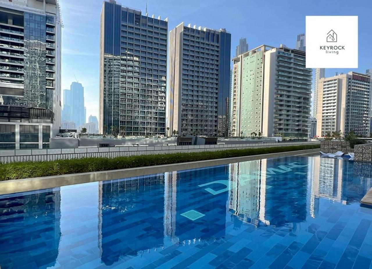 Keyrock Living - Reva Premium Dubai