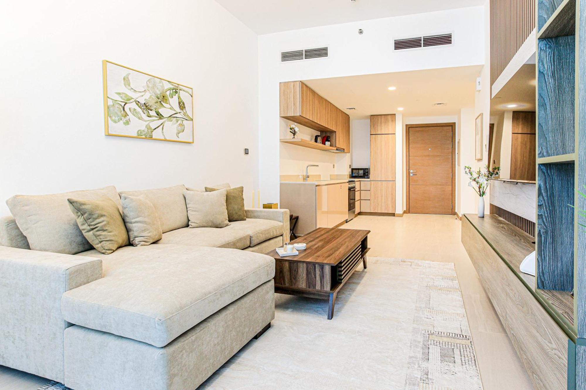 Missoni-branded Along Business Bay Canal Apartment *