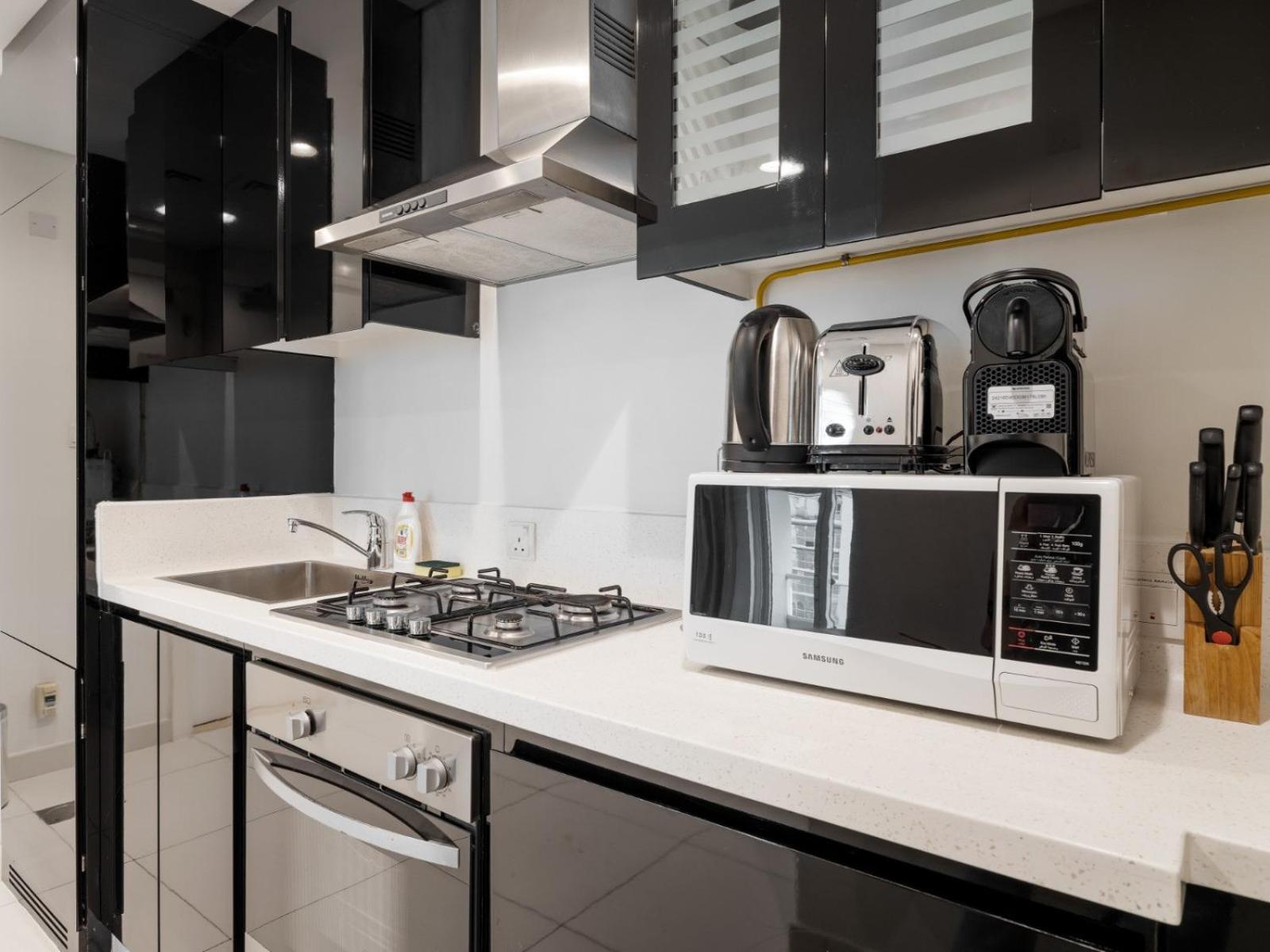 Apartment Urban Cozy In Waters Edge-04 Dubai