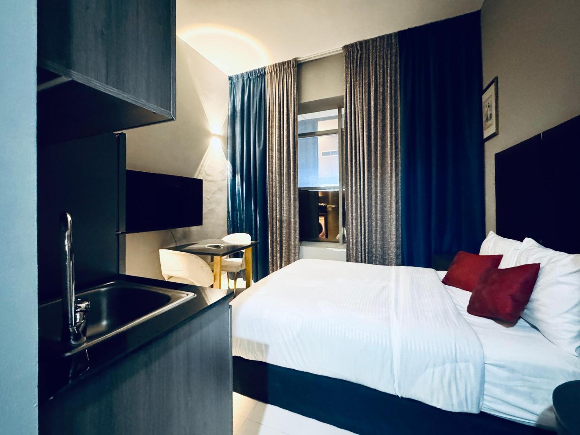 Al Manara Classic Deluxe Apartamento Dubai