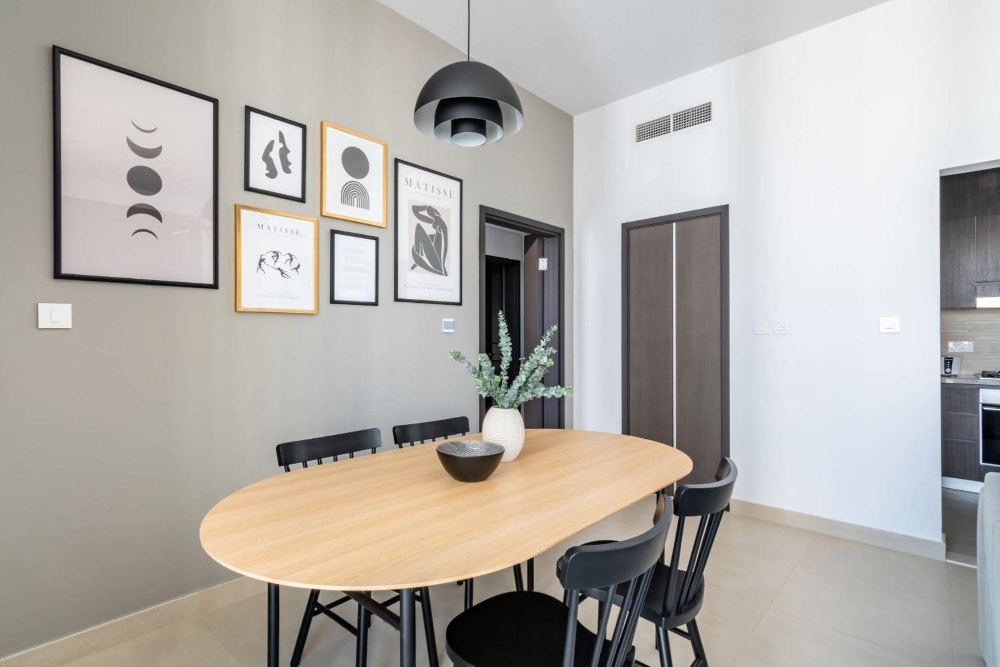 Silkhaus 1bdr Near Mall In Downtown Views Apartment