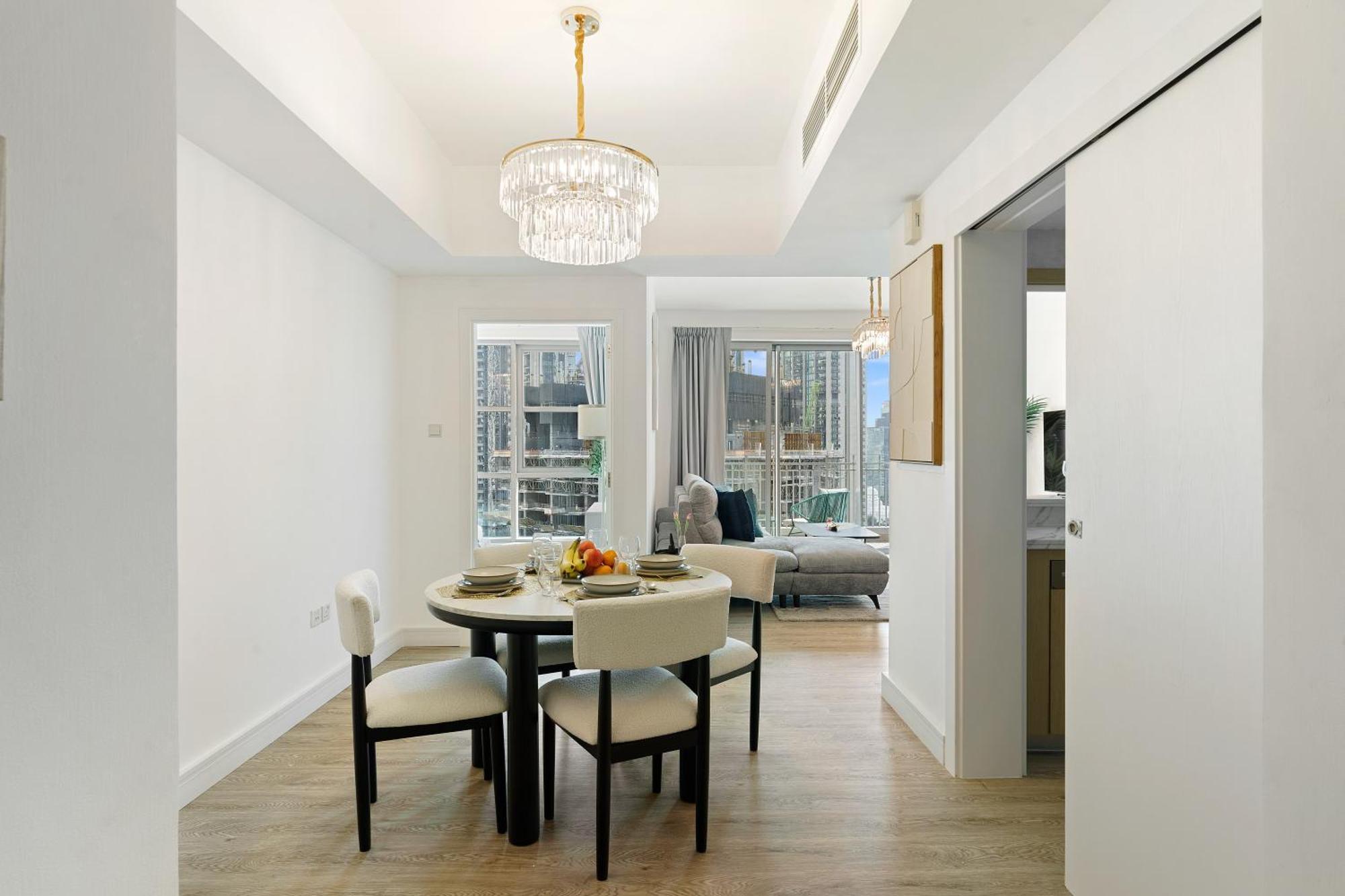 Glamorous & Cozy 2br In Downtown With Fountain Views