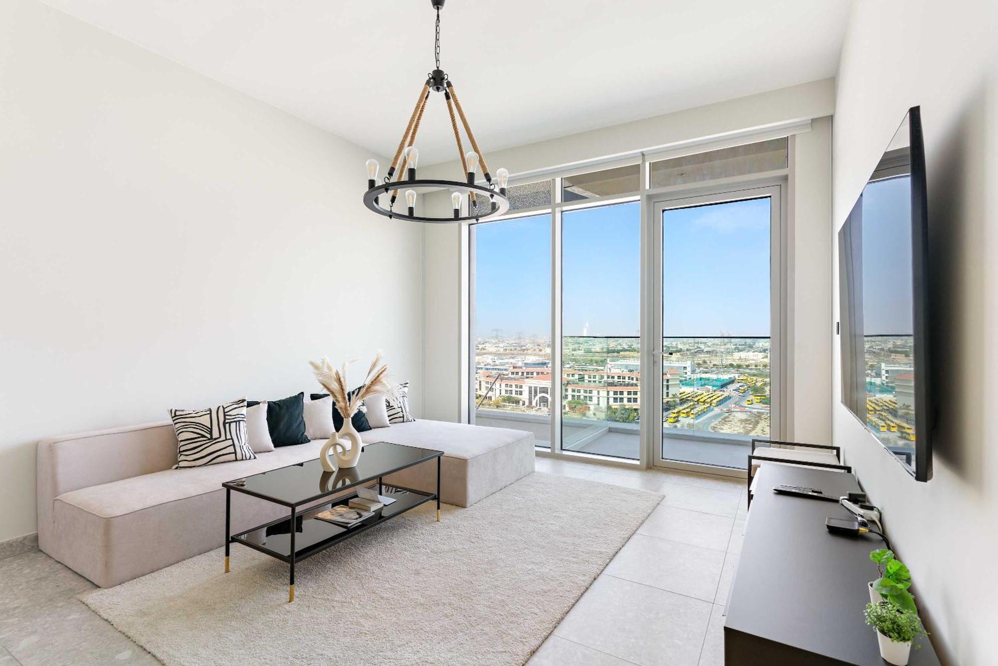 Elegant One-bedroom In Hills For 4 Persons Apartment Dubai
