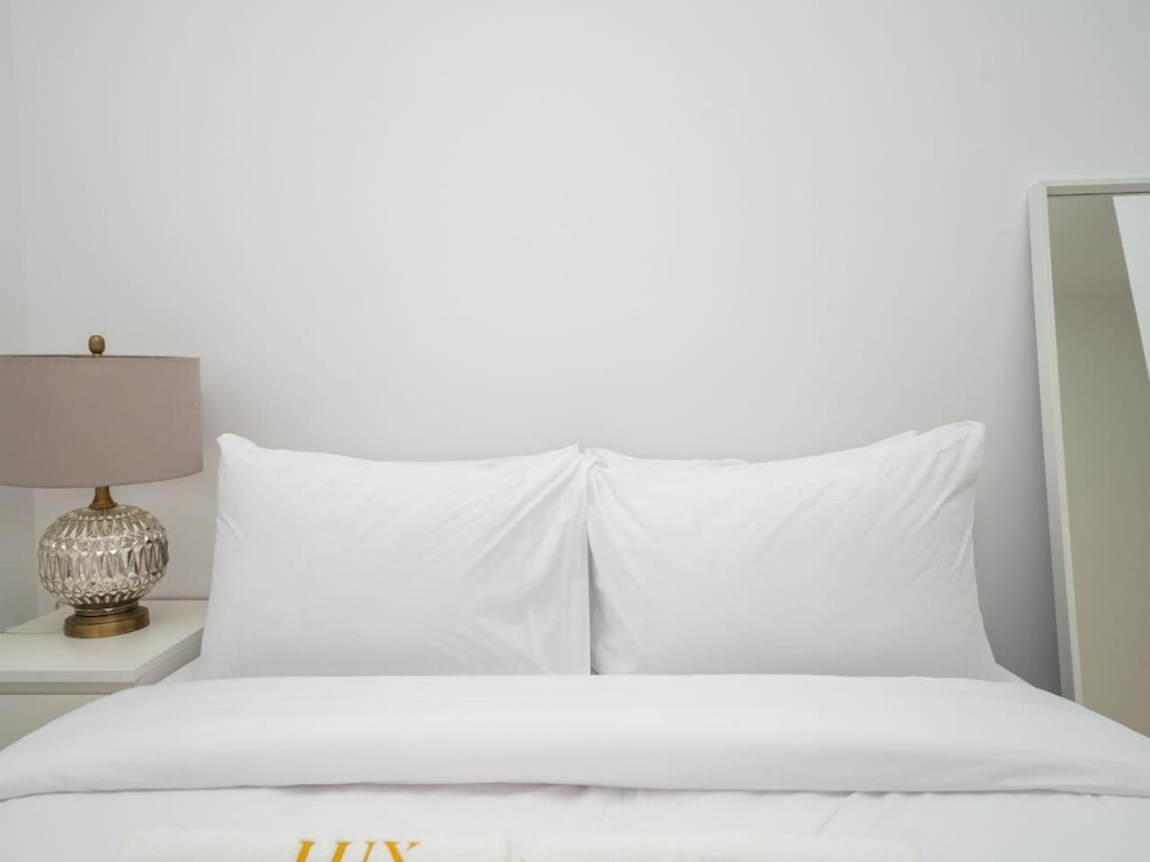 Stylish 2 Bed In Prime Marina Location Apartment Dubai